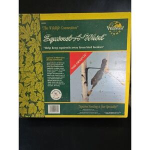 Vtg SQUIRREL A WHIRL TRIPLE SPINNER CORN FEEDER Wildwood Farms New Open Box USA
